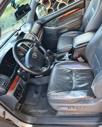 Toyota Land Cruiser cena 61000 przebieg: 288253, rok produkcji 2004 z Warszawa małe 154